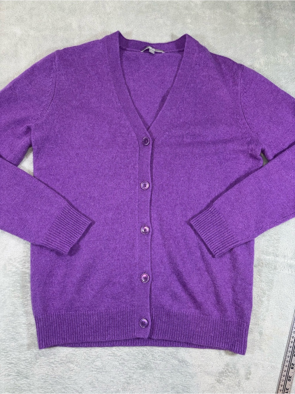 UNIQLO Purple Wool Alpaca Blend V-Neck Cardigan Sweater Size L